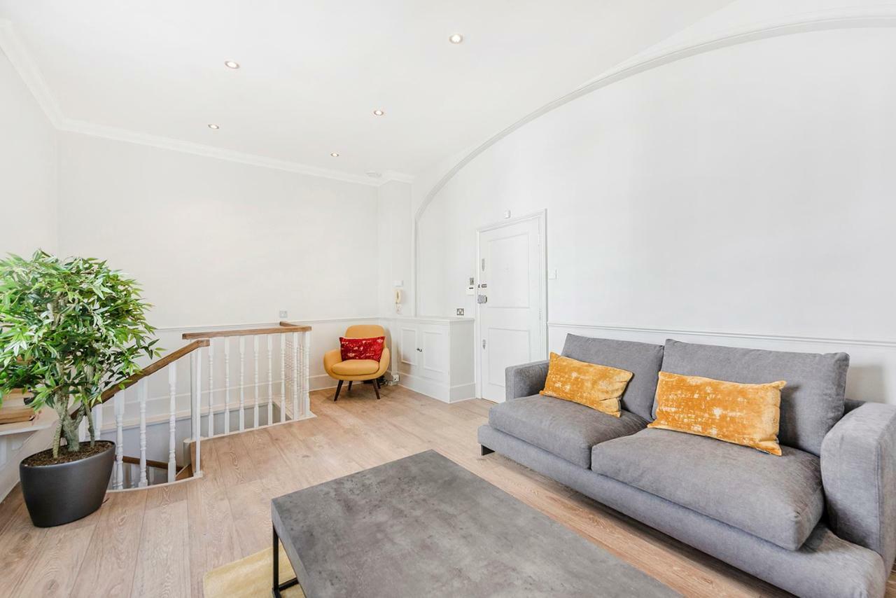 Stylish 2 Bedroom Flat In Knightsbridge London Bagian luar foto